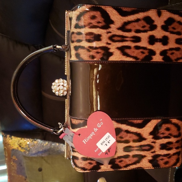 Purse - Picture 3 of 3